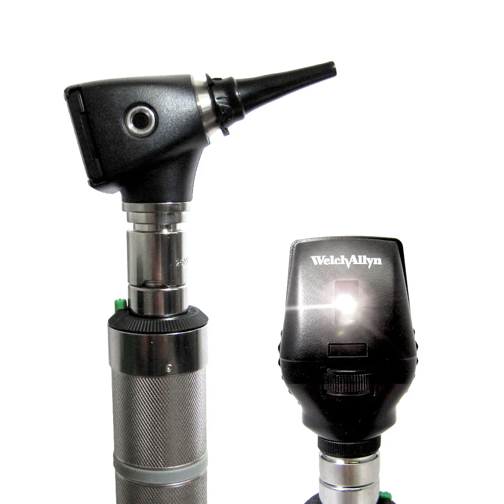 Welch Allyn Diagnostic Set - Otoscope & Ophthalmoscope with Handle 97150-BI
